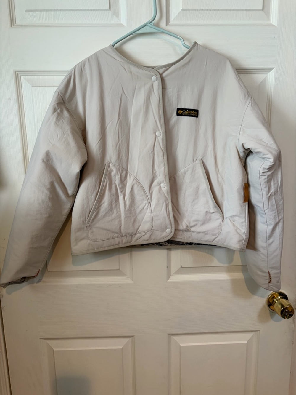 Columbia crop quilted  Cream & Printed reversible Jacket High Cascades (rare!) - Picture 5 of 7